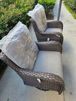 Outdoor Swivel patio chair Pair