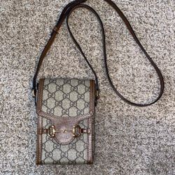 Gucci Shoulder Bag 