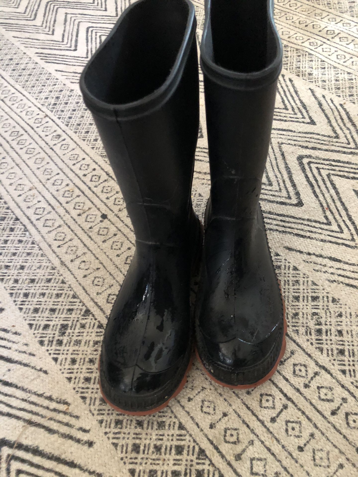 Size 13 rain boots