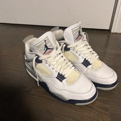 Jordan 4 Midnight Navy