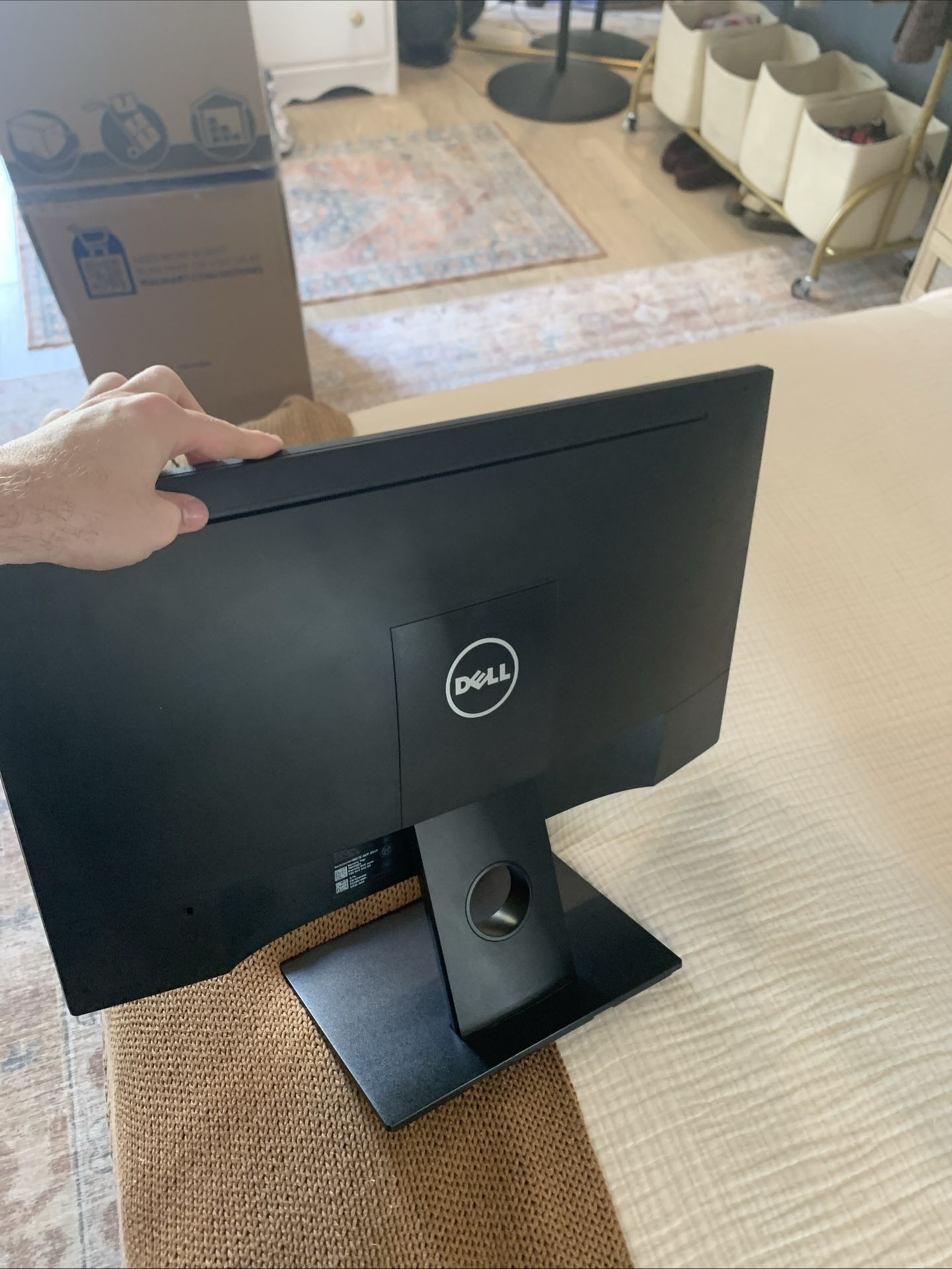 Dell 24 Inch Monitor