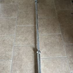 Titan Olympic weight Bar 7ft 45lbs