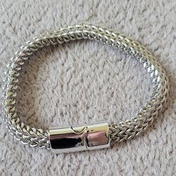Men's stainless steel bracelet with magnetic clasp, new