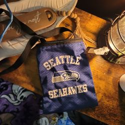 SEAHAWKS PURSE 