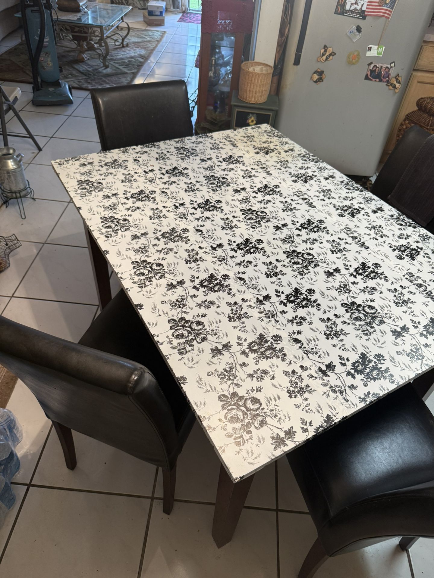 Kitchen Table 
