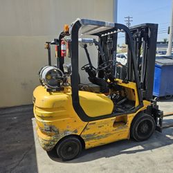 Hyundai 5,000lb Forklift