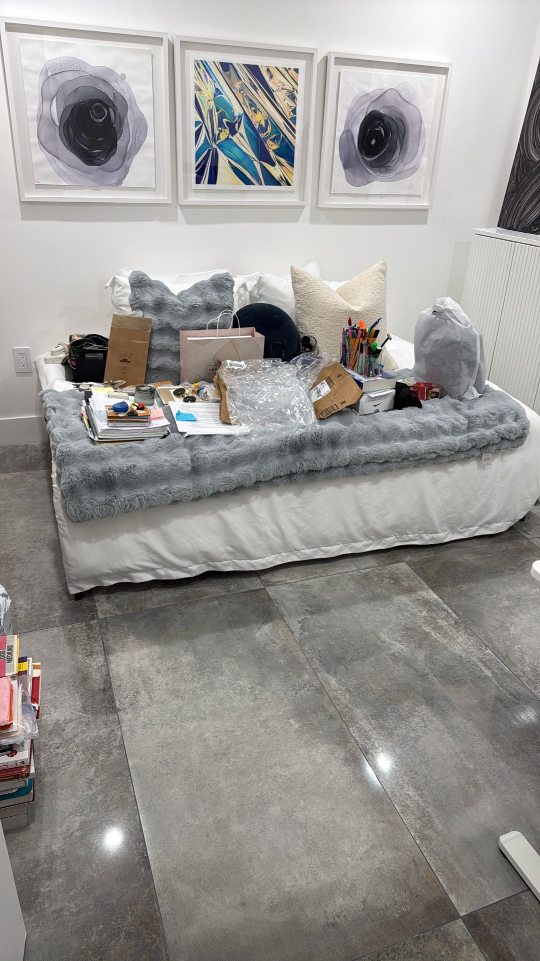 FULL SIZE MATTRESS AND BED FRAME