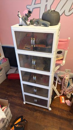 White 5-Tier Plastic Storage Cabinet with Clear Doors