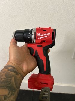 Milwaukee M18 18V Lithium-Ion Brushless Cordless 1/2 in. Compact Hammer Drill/Driver (Tool-Only)