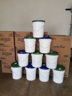 LAUNDRY DETERGENT/ JABON PARA LAVAR ROPA