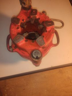 Ridgid 141 Receding Geared Pipe Threader For 2 1/2"-4* 