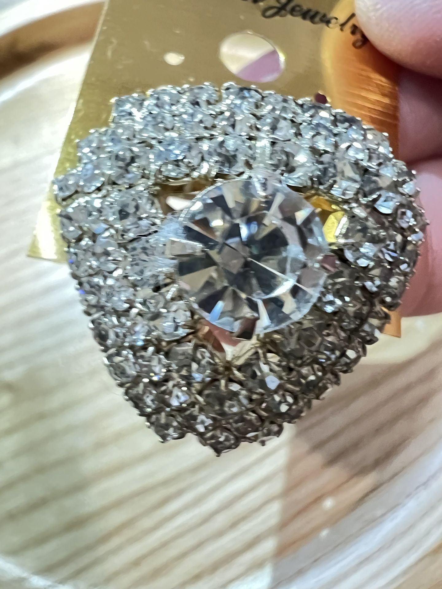 Pin Triangular clear rhinestone brooch a vintage