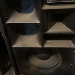 Pro Audio Speakers  Need Some Work   Have Not Turned Them On  In A Year 