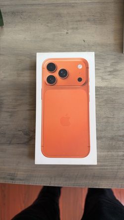 iPhone 17 Pro 256GB Unlocked 10/10 Condition