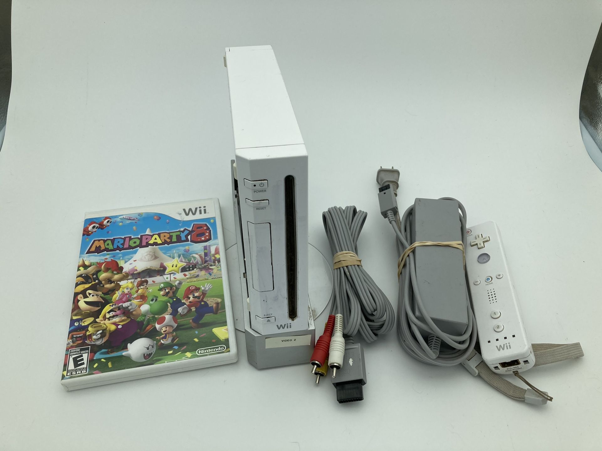 Wii with All Cables and sensor bar Mario Party 8