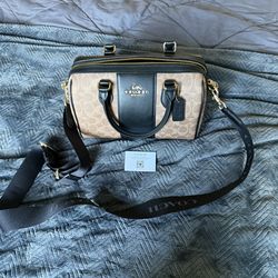 COACH  Handbag COACH OUTLET Signature Canvas CW376 IMQRX Women s Brown Tea 3 000