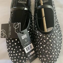 Women’s Shoes 