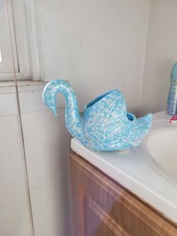 Swan Planter.