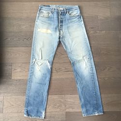 Vintage 90s Levi’s 501 denim jeans