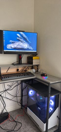 Pc and monitor