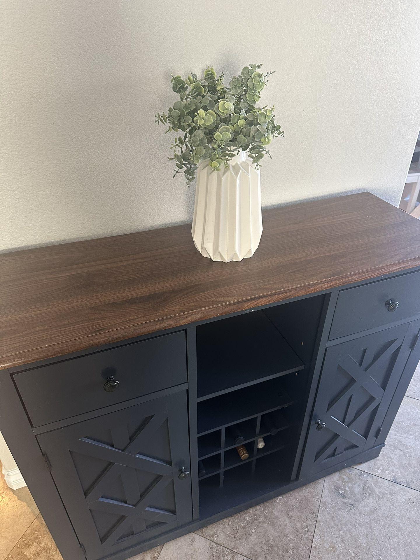 Buffet Table