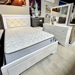 Beautiful 5 Pc Bedroom Set On Crazy Mothers Day Blowout Sale Starting At $699