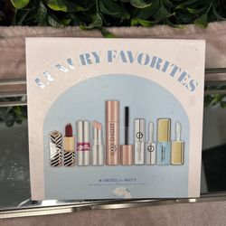 Macy’s Luxury Favorites Lip Beauty Sample Set