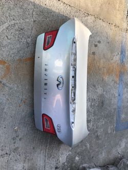 2010 Infiniti G37