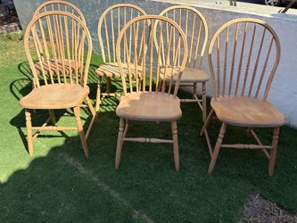 5 solid wood ash Windsor chairs