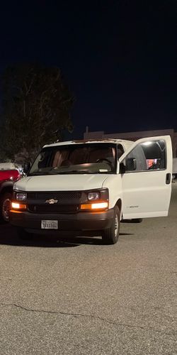 2005 Chevy van