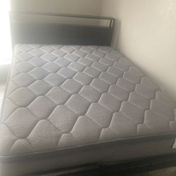Queen Size Bed With Frame
