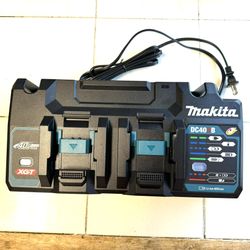 MAKITA DC40RB Makita 40V max XGT Dual Port Rapid Optimum Charger