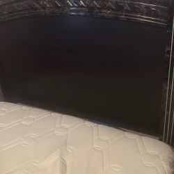 Queen Size Bedroom Set 
