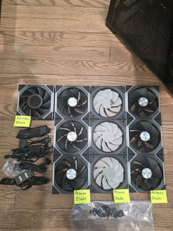 Set of 10 Lian Li 120mm Fans (Wireless, Infinity, LCD)
