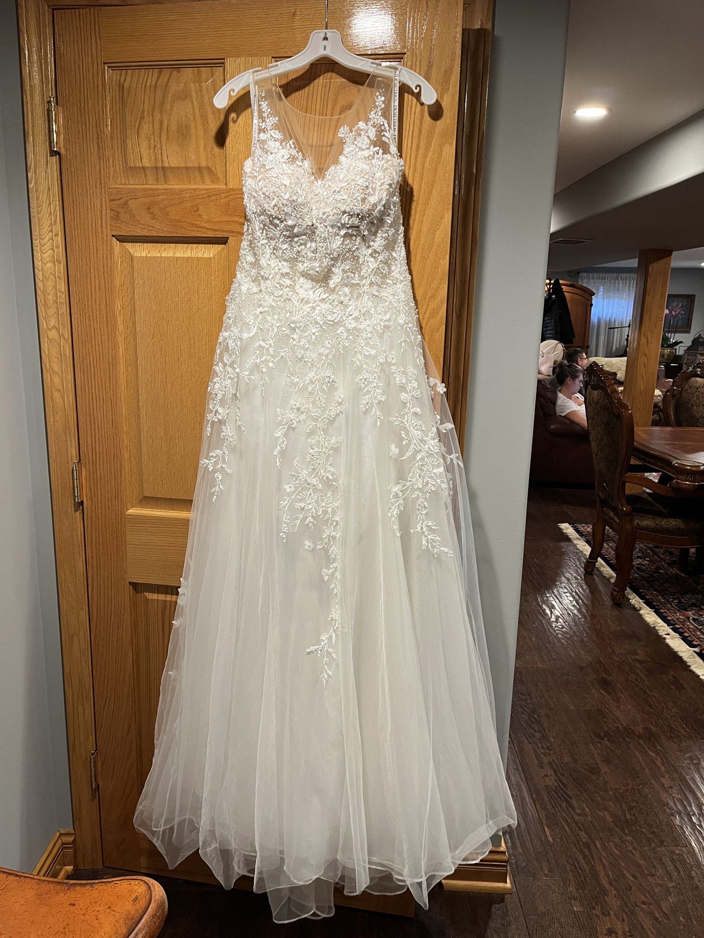 Wedding Dress/vail 