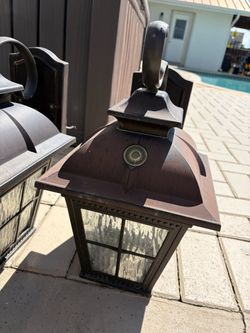 Exterior lamps with sensor
