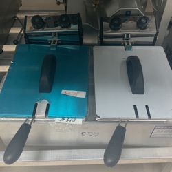 Fryers 2 Compartment! $375! Great For Super Bowl!