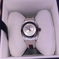 Gucci Watch Unisex White Rubber Watch
