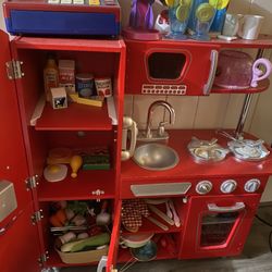 Play Kitchen With Accessories 