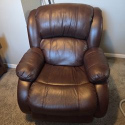  Galleria Furniture Leather Rocking Recliner Sofa