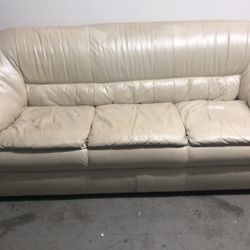 Real Leather Very good condition sofa
