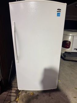 Amana stand up freezer