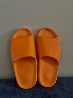 Yezzy slide “Enflame Orange” (9) 