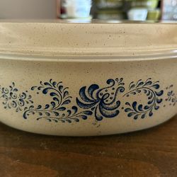 Pyrex Casserole Dish Great Mother’s Day gift 🎁