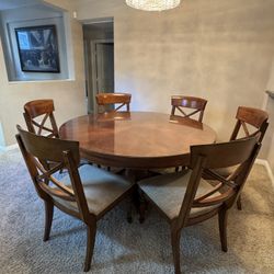 Round Dining Table With 6 Chairs 
