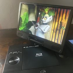 ONN Portable blue-ray disc/dvd player & dual screen dvd player kit