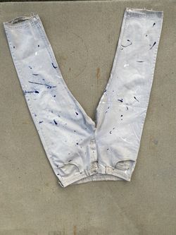 Distressed Jeans