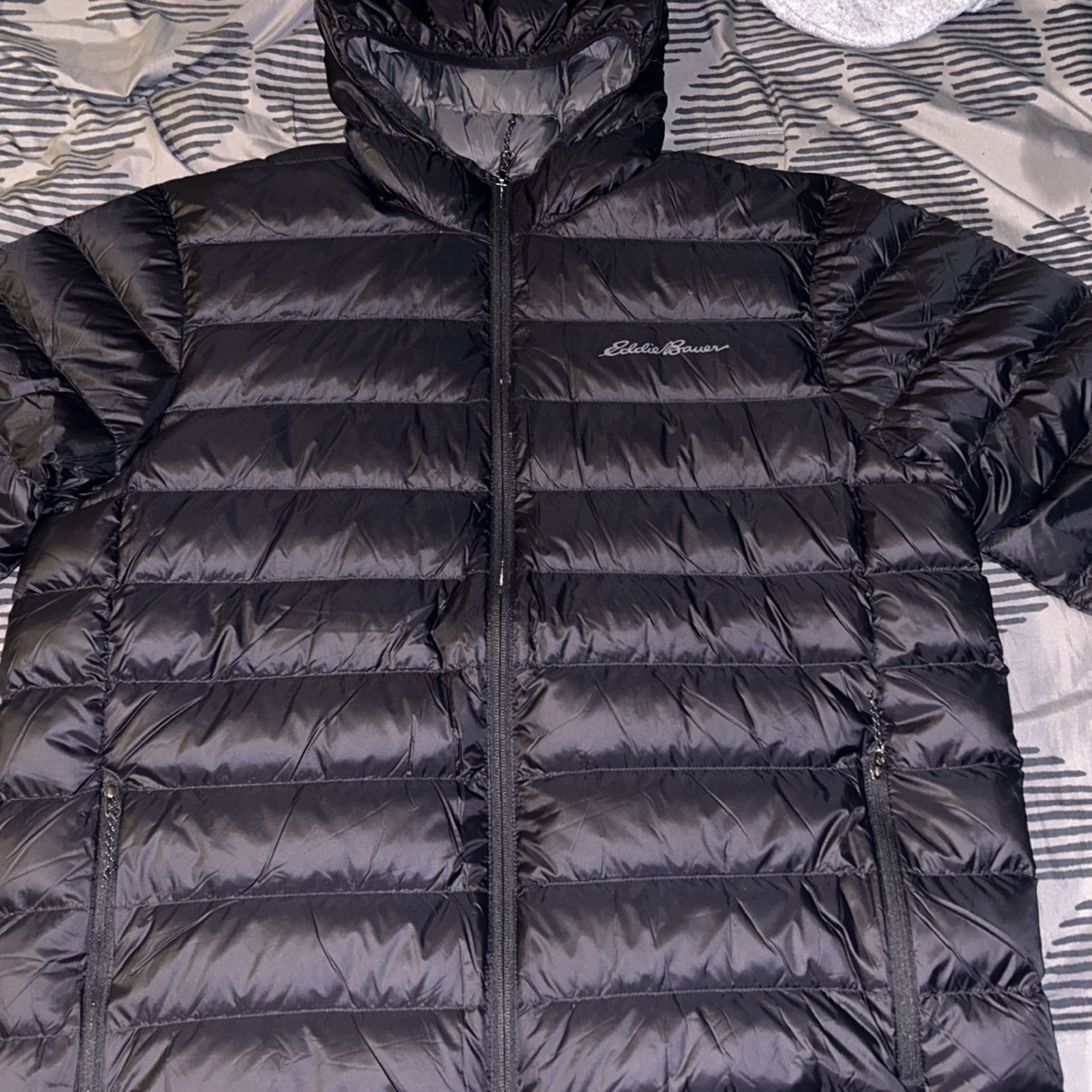 Eddie Bauer puffer jacket 