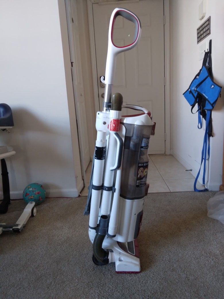 Shark Vacuum Cleaner for Sale in Dayton, OH OfferUp