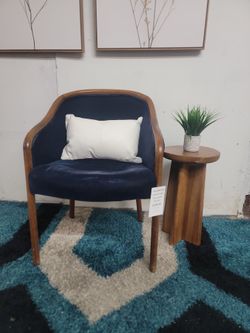 Accent chair LAST ONE FLOOR SAMPLE